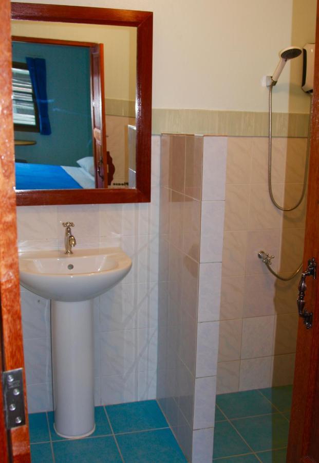 Tea Moon Beach House Thong Sala Luaran gambar